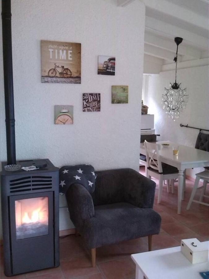Inviting 2-Bed House In Tignale Villa Olzano Exterior photo